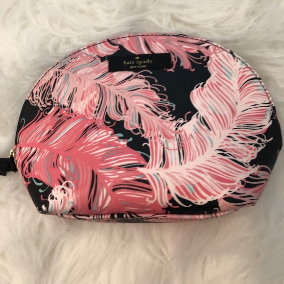kate spade Handbags - NWOT Kate Spade pouch